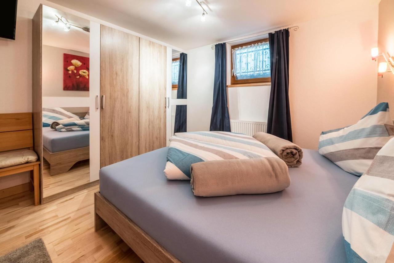 Wieseneck II - Apartment In Fügen Εξωτερικό φωτογραφία